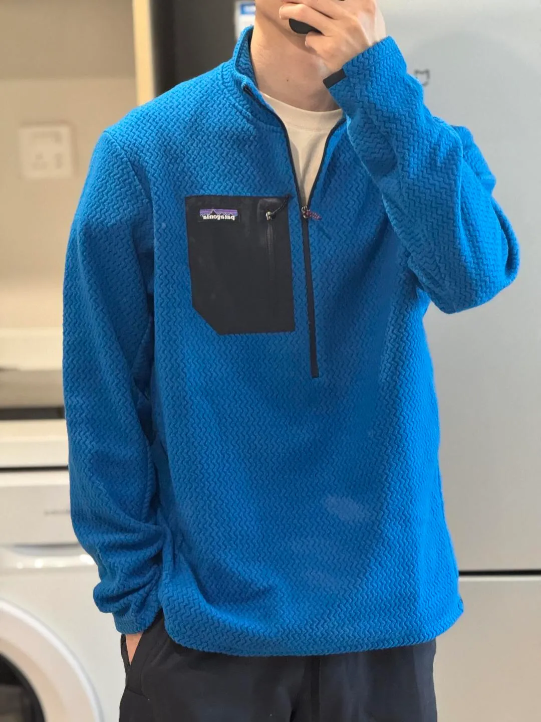 5506 P114 PATAGONIA REI ， ， 。PATAGONIA ， 。 ：Light Green Red Royal Blue Coffee Brown Khaki Purple Yellow Black Green White Blue Dark Gray 12 patagonia ： Breathable : ： Size ： S （ 108 69 62 44） M（ 112 71 63 46） L （ 116 73 74 48） XL（ 120 75 75 50） 170cm，80-130 S 170-175cm，130-150 M 175-180cm，150-170 L 180-185cm，170-190 XL